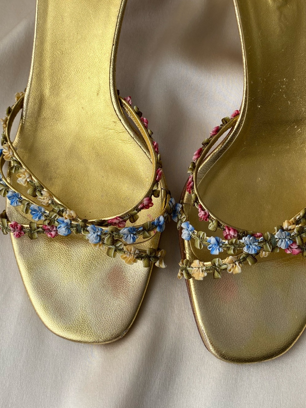 RARE Vintage Miu Miu floral gold kitten strappy heels